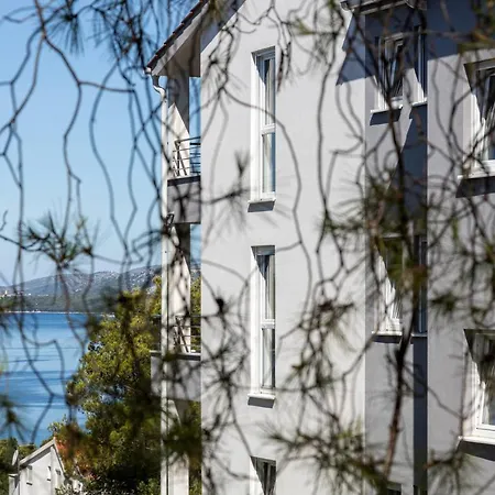 Palavra Apartament *